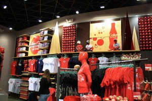 1.1289922466.coca cola store